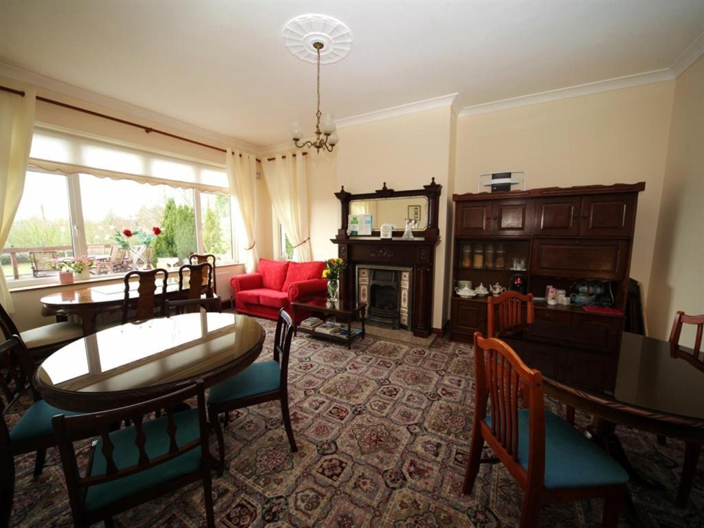 เลานาร์ด เฮาส์ Bed & Breakfast คิลเคนนี ภายนอก รูปภาพ